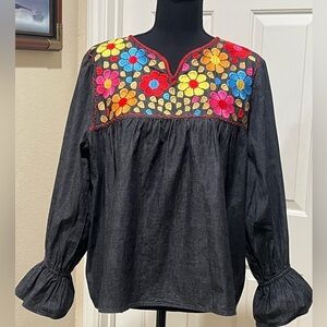 Layerz Clothing DARK GRAY FLORAL EMBROIDERED BOHO TOP, SIZE M